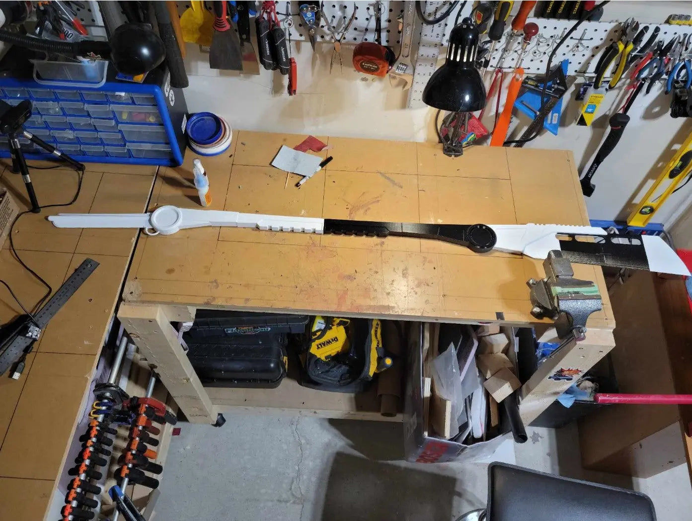 Imperial Praetorian Guard Double Blade 3D Print - Empire3D